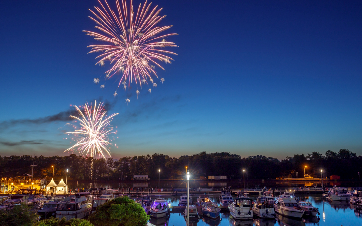 Die Stadt Bergkamen hat wegen Corona Veranstaltungen bis Mitte des Jahres abgesagt. Damit fällt unter anderem das Hafenfest im Juni aus. Es wird auch nicht später im Jahr nachgeholt, teilt die Verwaltung mit. 