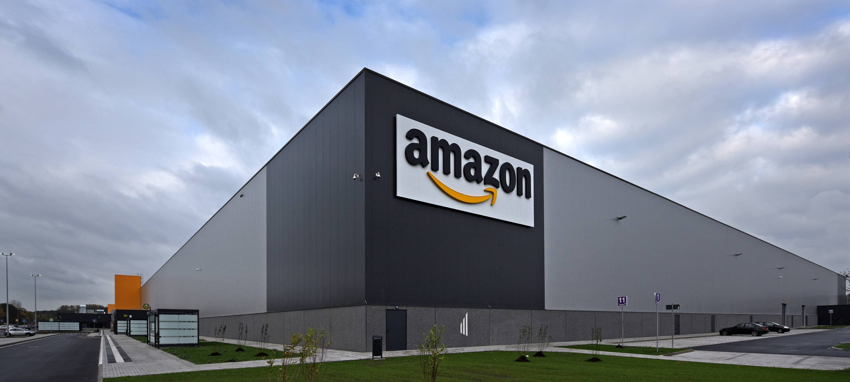 Neben Werne will Amazon ein neues Verteilzentrum in Unna eröffnen. Im ersten Schritt sollen 60 Arbeitsplätze entstehen.