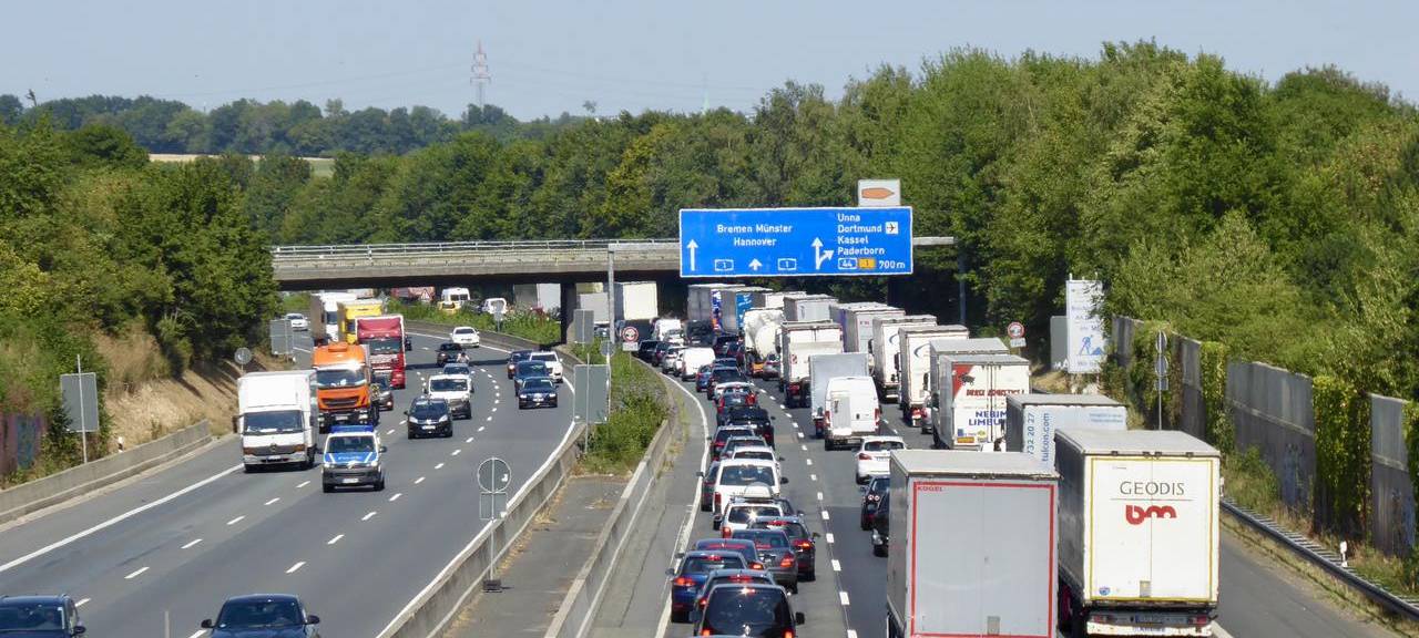 Chaos im Feierabendverkehr auf der A1 bei Bergkamen droht