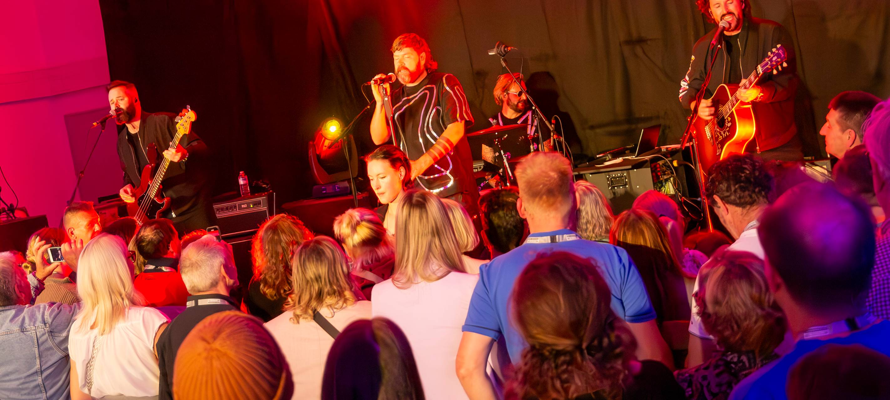 So war das Geheimkonzert mit Rea Garvey