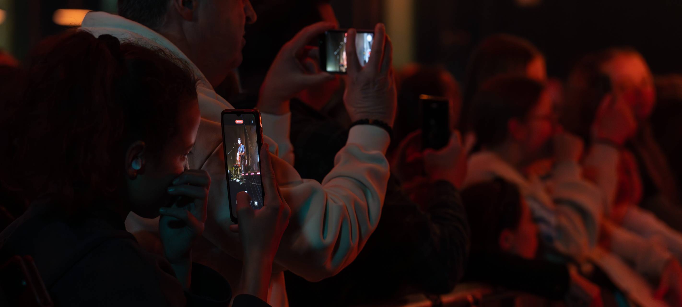 Leony trat im Kölner Carlswerk Victoria mit ihrer Tour "Oldschool Love" auf - der gleichnamige Titel ihres neuen Albums.