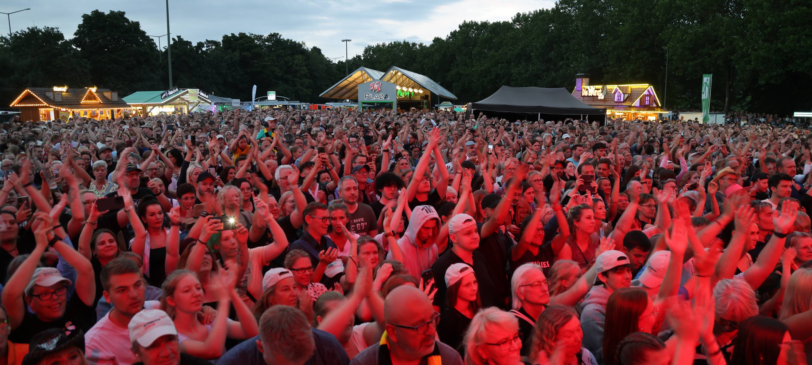 Brinkhoff's Brunnenfestival in Lünen mit The BossHoss
