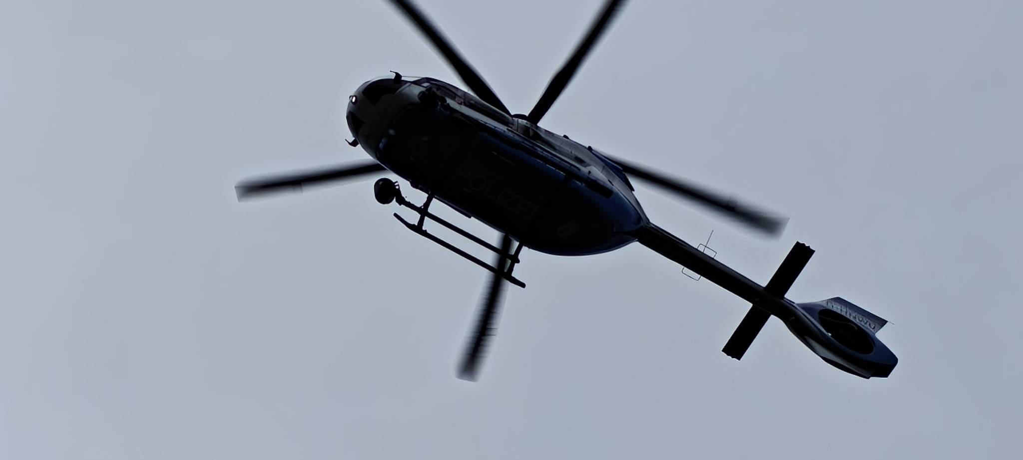 Polizeihubschrauber in der Luft