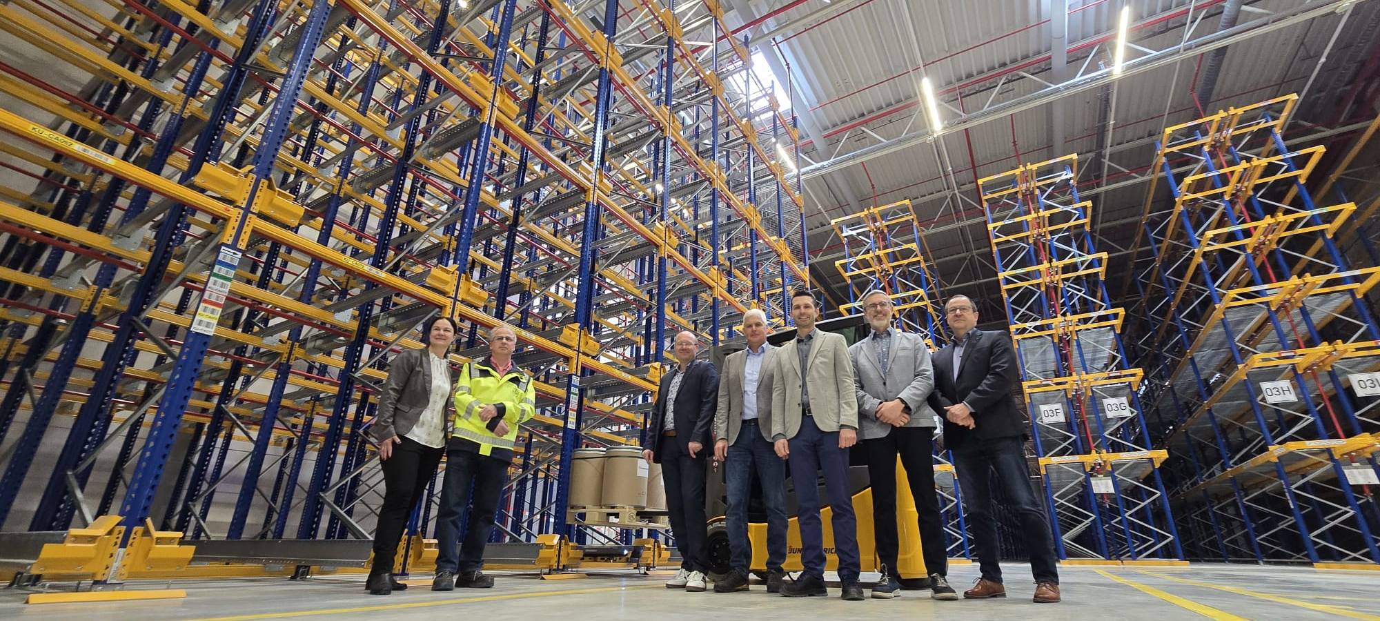 Bayer-Lager in Bergkamen fertig